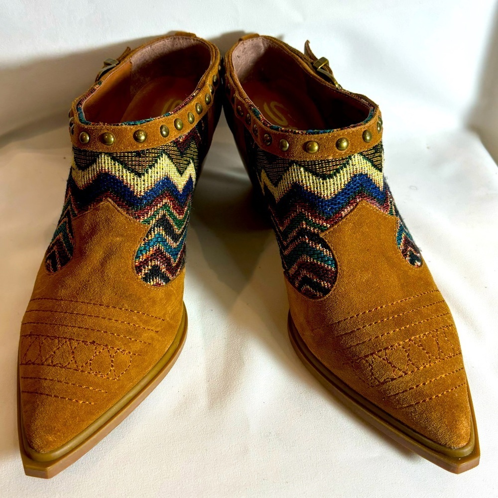 Sbicca Tan Suede Mules with Multicolor Zigzag Textile